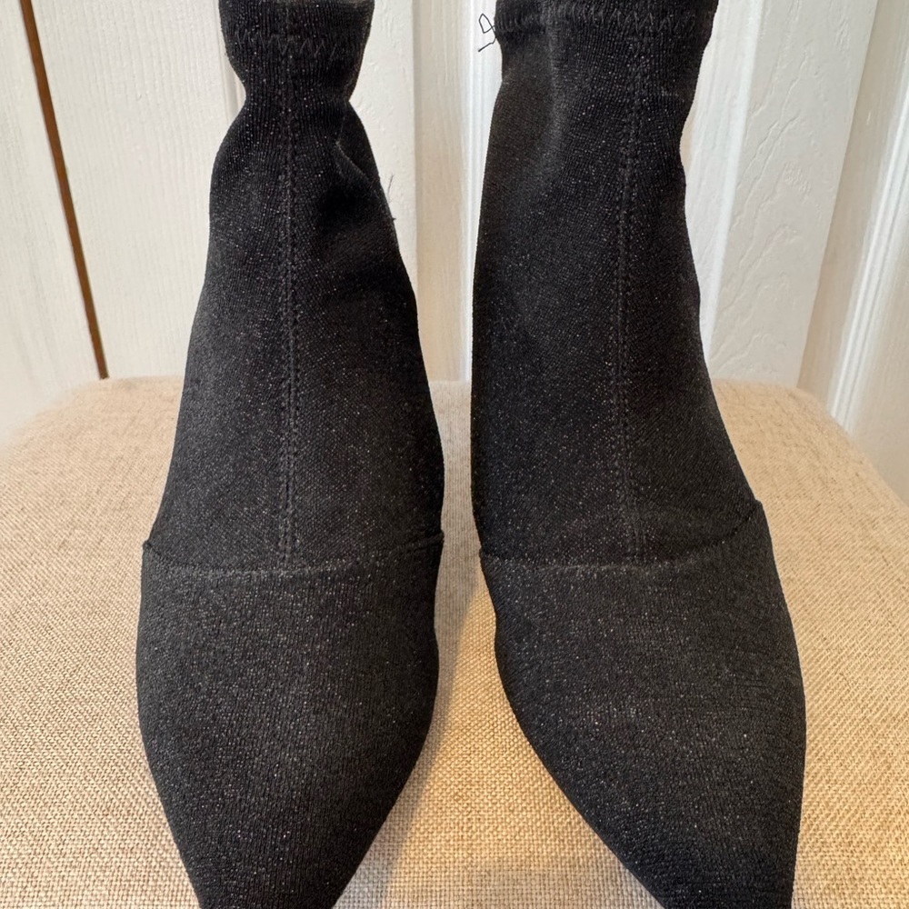 Charles by Charles David Black Ankle Booties Silver Shimmer Size 6 Sock Style - Picture 6 of 13